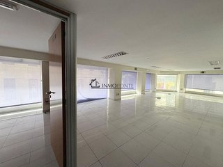 Oficina en venta en Zona de Plaza de Barcelos en Pontevedra