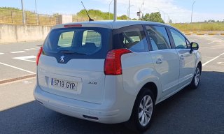 Peugeot 5008 2010