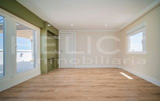 Ático en venta en Benicalap en Valencia