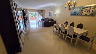 Piso en venta en Puerto Banús en Marbella