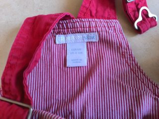 Pantalón corto H&M bebé 4-6 meses + juguetes
