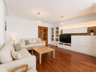 Piso en venta en Ciutat Jardí en Valencia