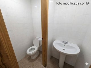 Local comercial en venta en Ciudad Jardín - Tagarete - El Zapillo en Almería