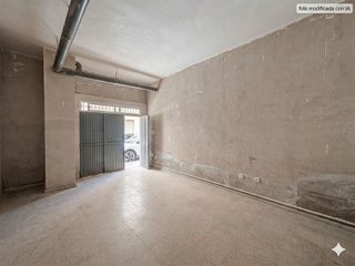 Local comercial en venta en Ciudad Jardín - Tagarete - El Zapillo en Almería