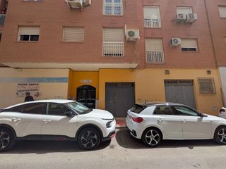 Local comercial en venta en Ciudad Jardín - Tagarete - El Zapillo en Almería