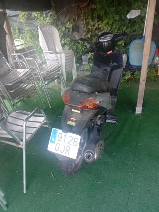 Aprilia Scooter 125cc Gris/Plata