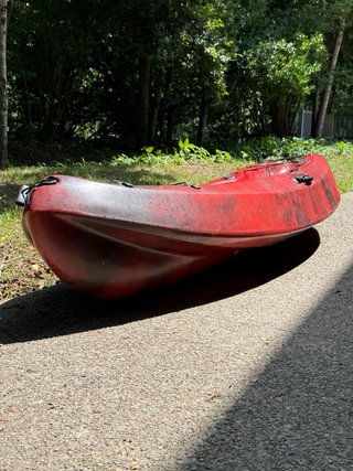 Kayak autovaciable rojo