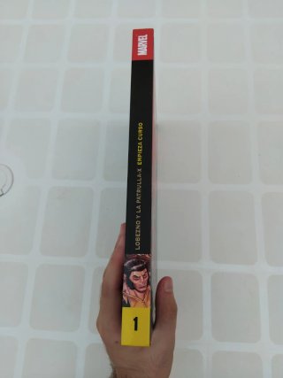 Comic Lobezno y la Patrulla-X: Empieza curso