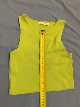 Conjunto 2 Tops Pull&Bear Verde y Blanco Talla XS