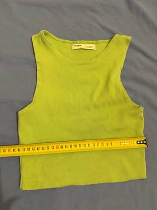 Conjunto 2 Tops Pull&Bear Verde y Blanco Talla XS