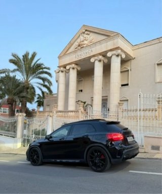 Mercedes-Benz GLA 45 AMG