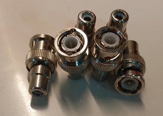 Adaptadores BNC Macho a RCA Hembra