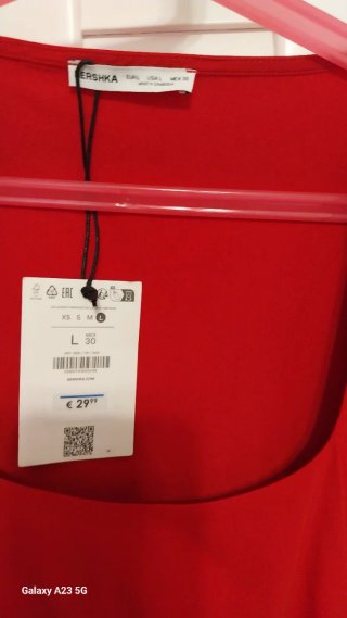 Vestido Bershka Rojo Talla L da para una M