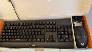 Teclados Gaming RGB y otros