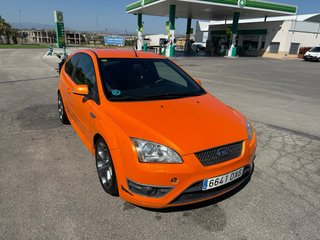 Ford Focus 2007 ESCUCHO CAMBIOS