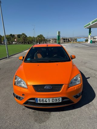 Ford Focus 2007 ESCUCHO CAMBIOS