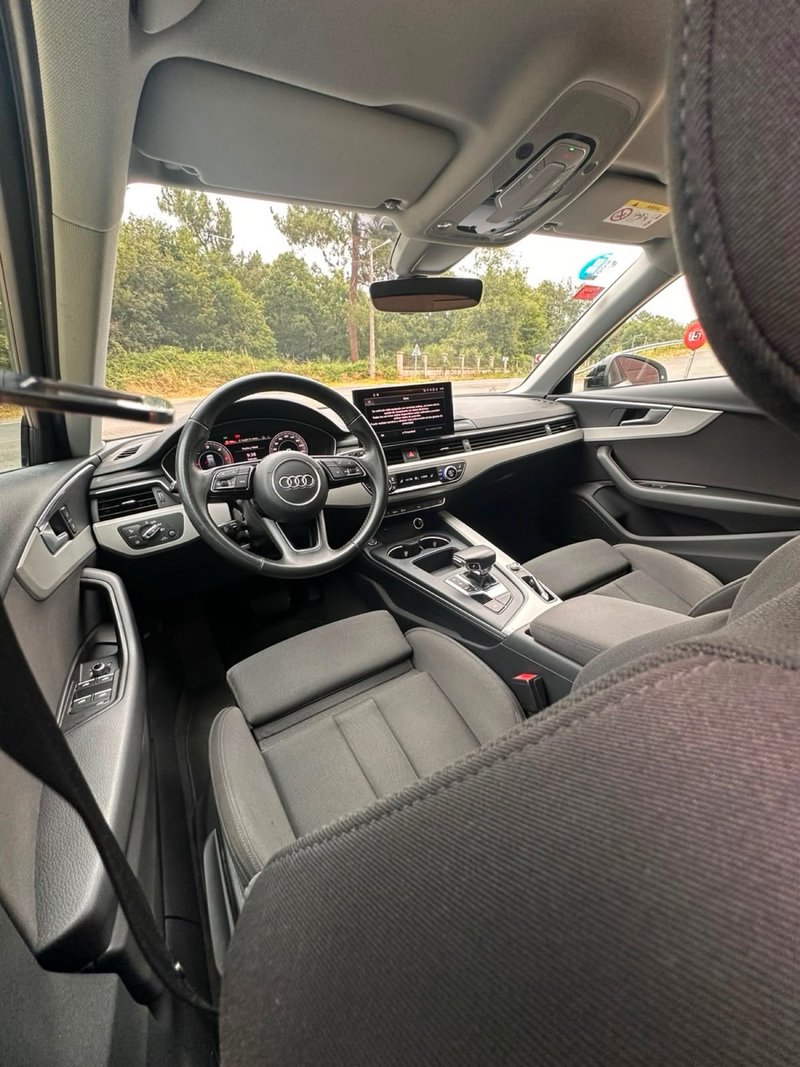 Audi A4 2020, foto 13