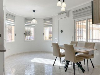 Casa pareada en alquiler en Nueva Torrevieja - Aguas Nuevas en Torrevieja