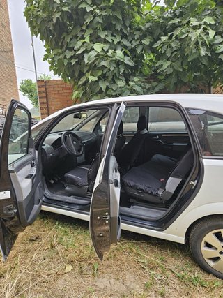 Opel Meriva 2004