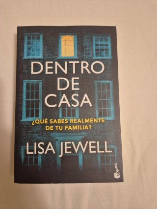 Libro Dentro de Casa - Lisa Jewell