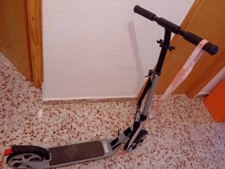 Patinete plegable gris