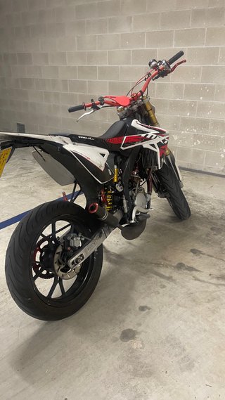 Rieju Mrt PRO Supermotard Roja y Blanca