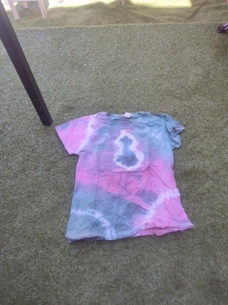 Camiseta Tie-Dye Rosa y Turquesa