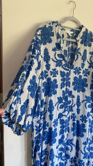 Abito H&M a stampa floreale blu e bianco