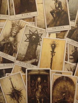 Baraja de Tarot Horror naipes