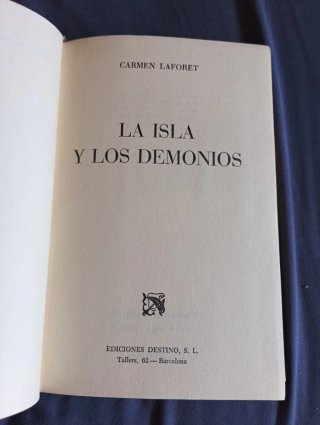 La isla y los demonios