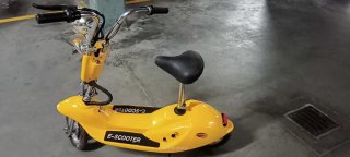 Patinete eléctrico con asiento