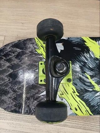 skate mid 500 wolf