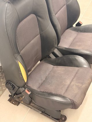 Asientos Ford Fiesta MK5 (Delanteros y Trasero)