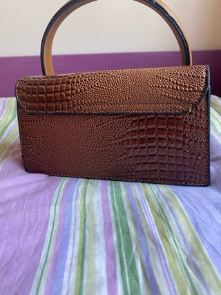 Bolso Marrón y Dorado