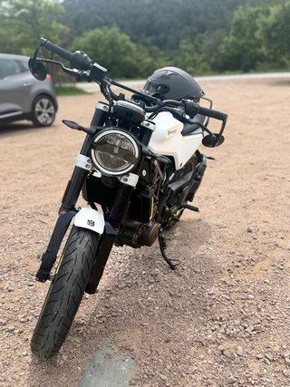 Husqvarna Vitpilen 401 A2