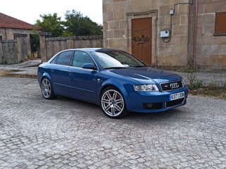 445-LLANTAS AUDI A4 LOOK RS4 19" CON NEUMATICOS