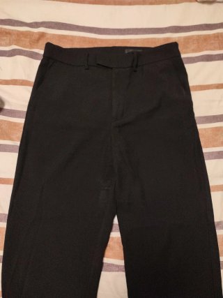 Pantalón negro