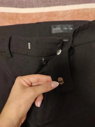 Pantalón negro