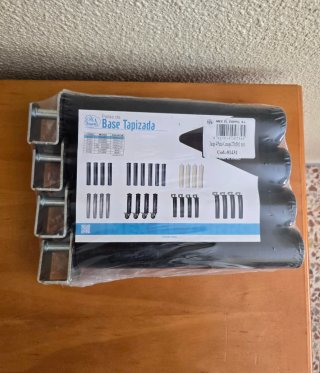 Set de 4 patas somier (a estrenar)