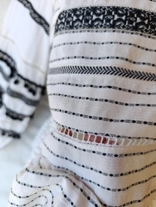 Blusa Zara Rayas Negras y Blancas