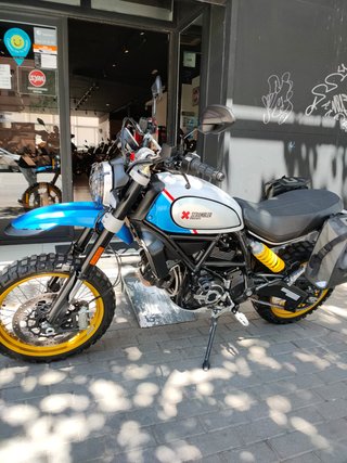 Ducati Scrambler Desert Sled Adventure