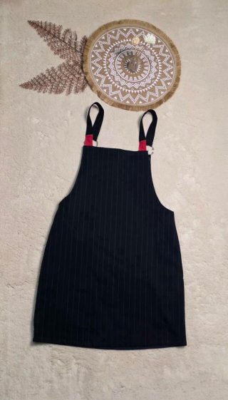 Vestido peto negro con cremallera Mango talla S