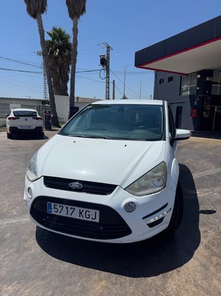 Ford S-MAX 2012