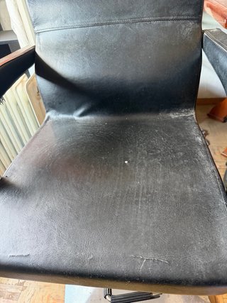 Sillón de peluquería negro