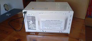 Microondas blanco
