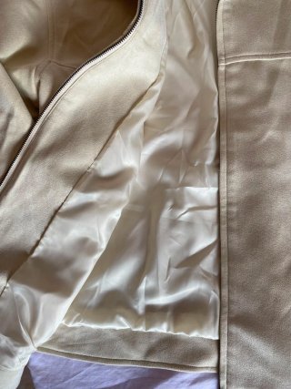 Chaqueta beige talla XL