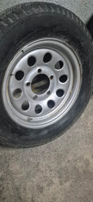 Llantas Suzuki Samurai con neumáticos 205/70/15