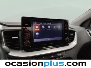 Kia Ceed 1.6 MHEV iMT Drive 100 kW (136 CV)