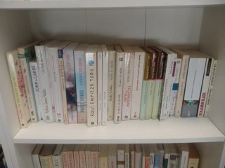Novelas y libros ecónomicos Benimaclet