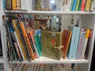 Novelas y libros ecónomicos Benimaclet